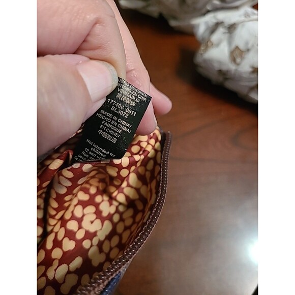 Fossil Key-Per Cosmetic Makeup Bag Ladybug Print Yellow Brown Leather Zip Pouch - Picture 8 of 8